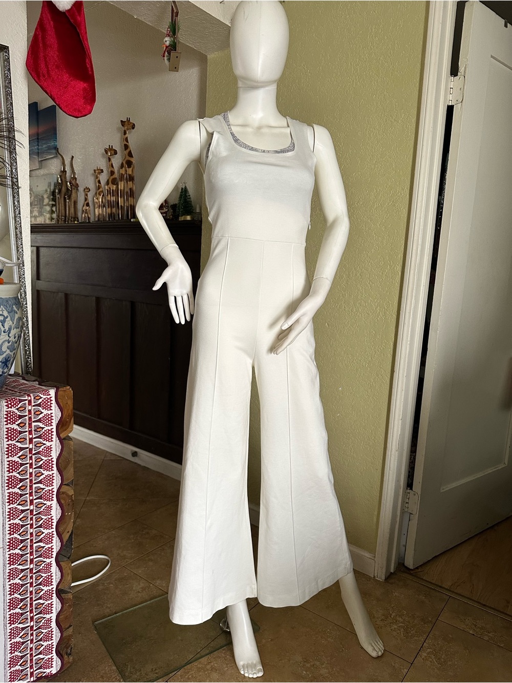 Sleeveless White Wide-Leg Jumpsuit